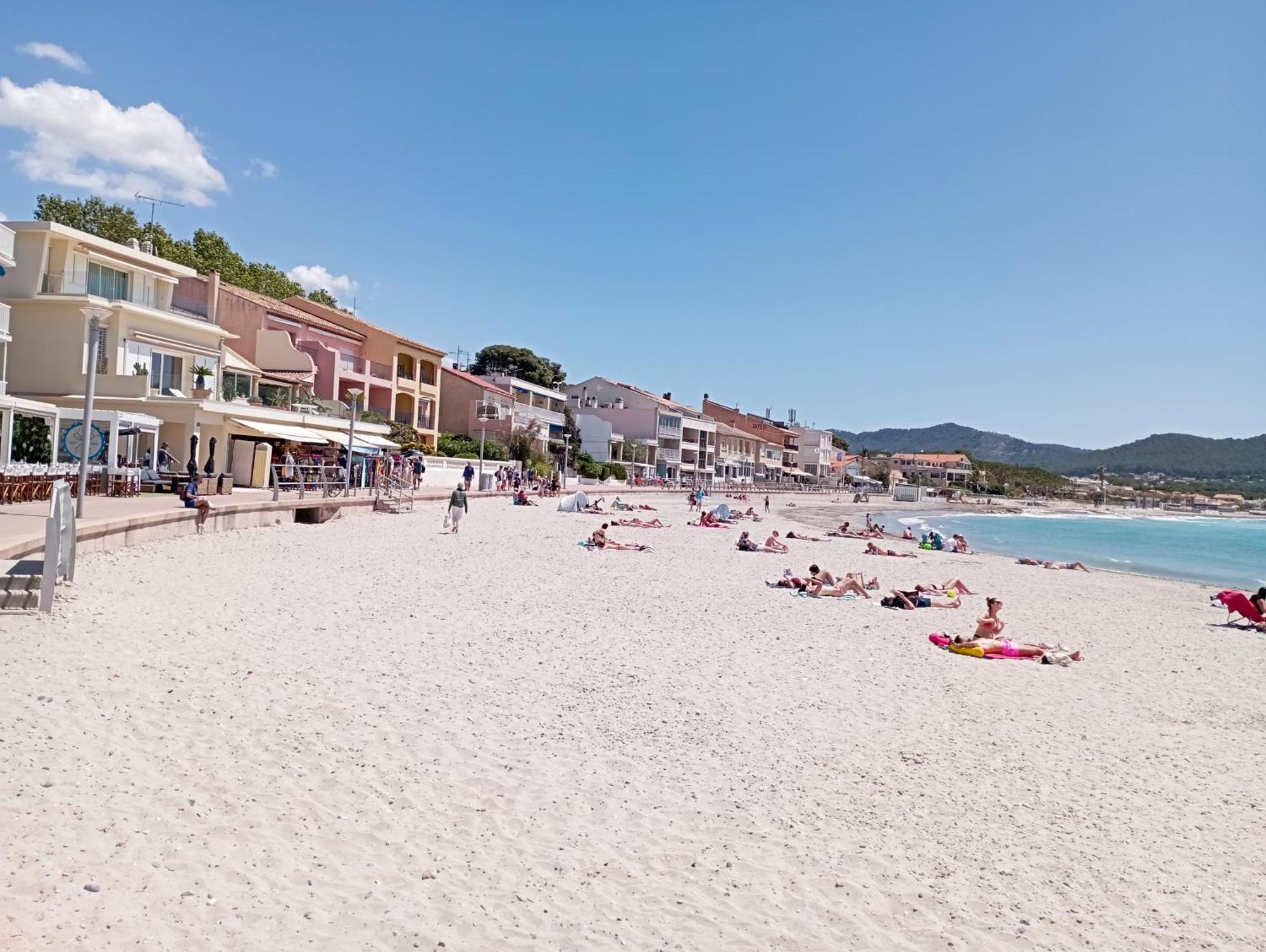Bel Appartement Bord De Mer A St Cyr Sur Mer 생시르쉬르메르 외부 사진